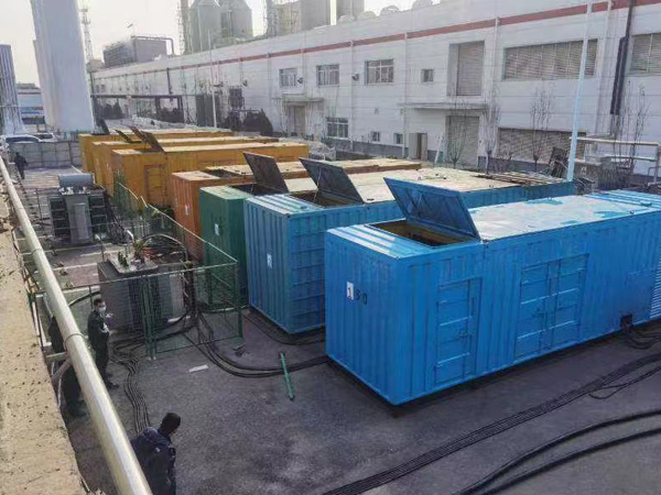 东川380V和690V电压的电缆线相同吗？